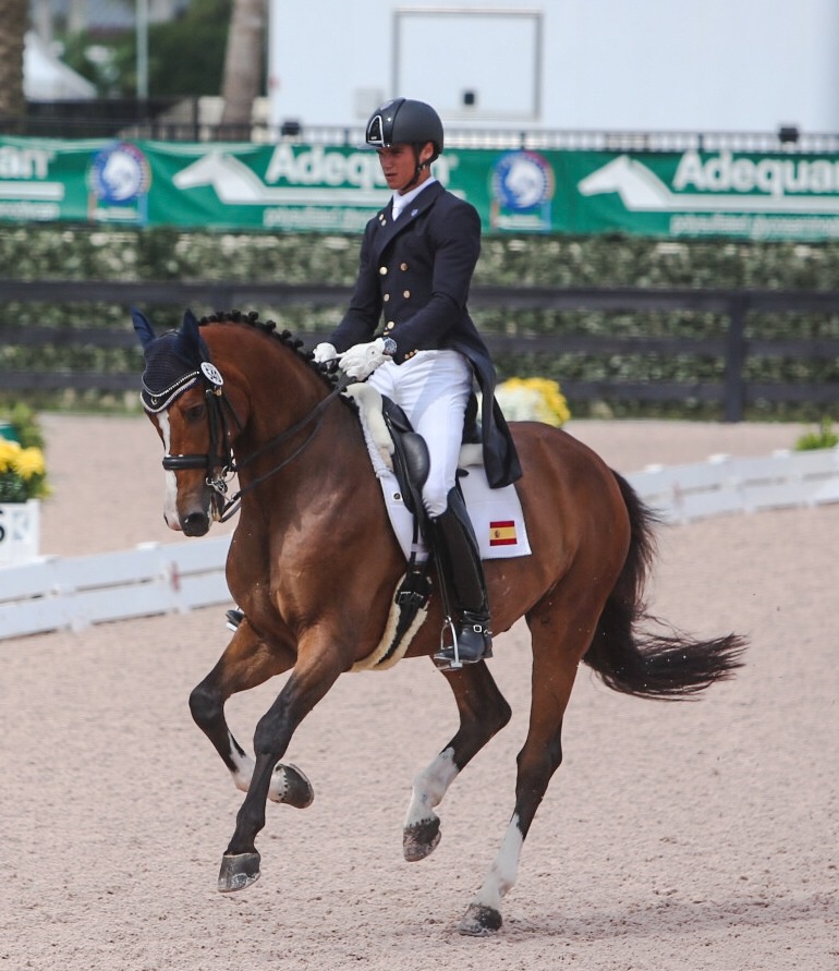 Juan Matute Jr takes 1st place in the FEI Young Rider Individual